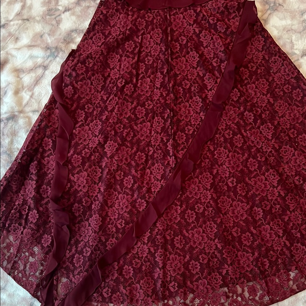 Sundance Burgundy Lace Dress - Picture 11 of 14